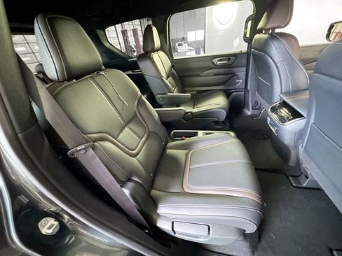 New 2026 Nissan Armada SL w/ Captain's Chari Seat Package AWD/4WD image 25