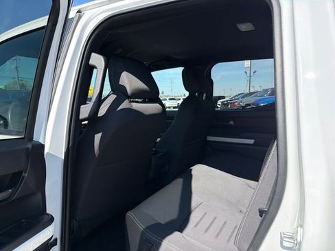Used 2024 Toyota Tacoma TRD Off-Road AWD/4WD image 25