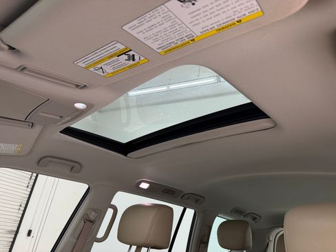 Used 2023 Nissan Armada Platinum w/ Cargo Package RWD image 23