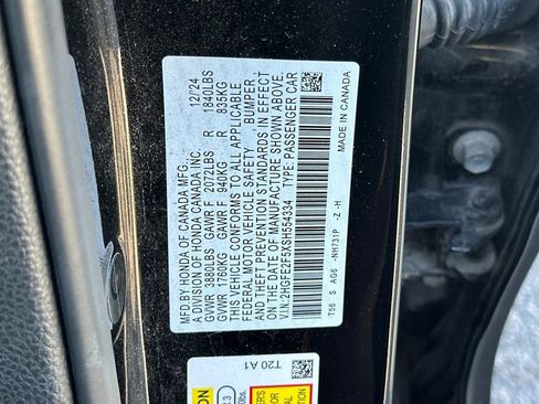 Used 2025 Honda Civic Sport image 31