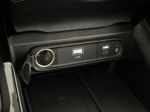 New 2025 Kia Telluride S image 36