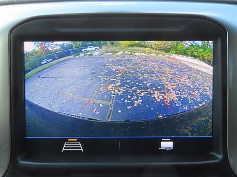 Used 2021 Chevrolet Silverado 1500 LT Trail Boss w/ Bed Protection Package image 5