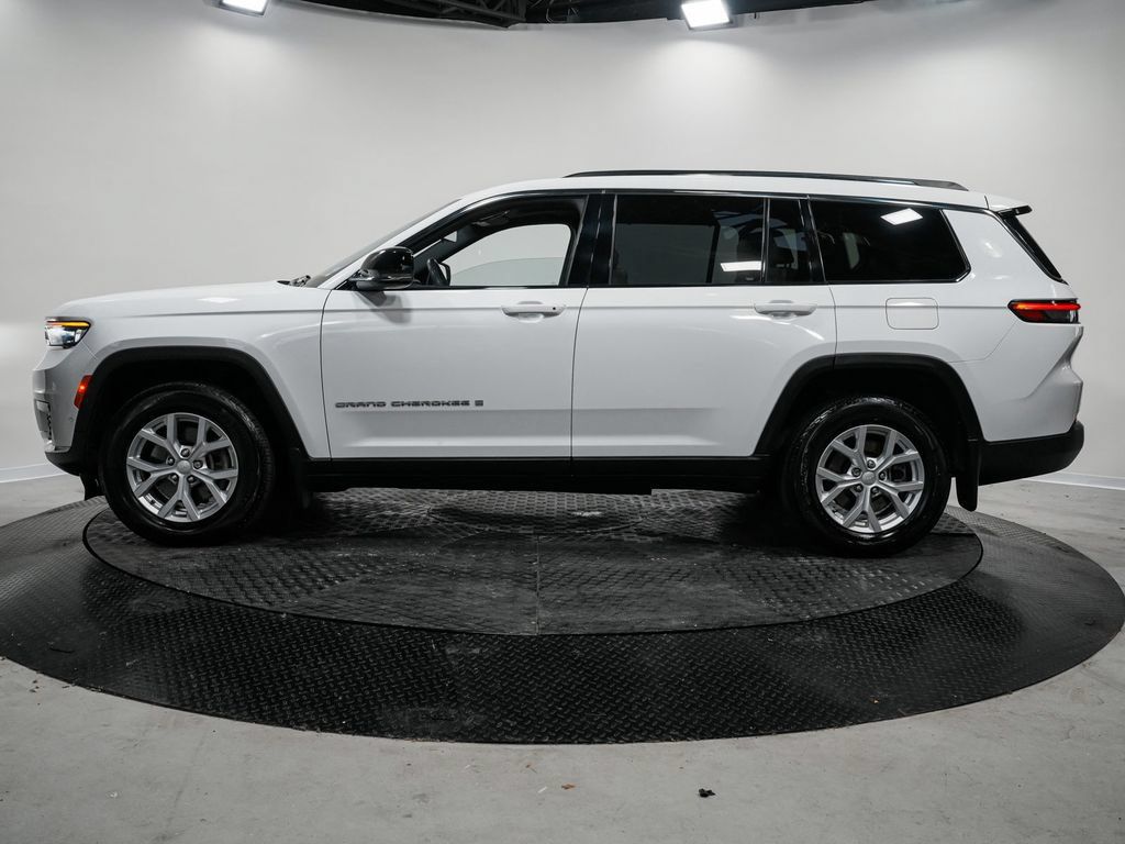 Used 2023 Jeep Grand Cherokee L Limited w/ Luxury Tech Group II AWD/4WD image 4
