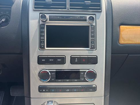 Used 2008 Lincoln MKX AWD image 15