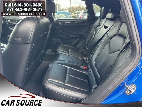 Used 2017 Porsche Macan S image 14