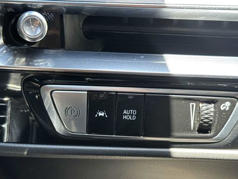 Used 2024 Cadillac Lyriq Luxury RWD image 26