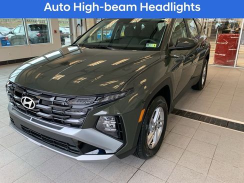 New 2026 Hyundai Tucson SE image 2