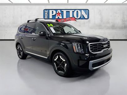 Used 2024 Kia Telluride S w/ S Sunroof Package