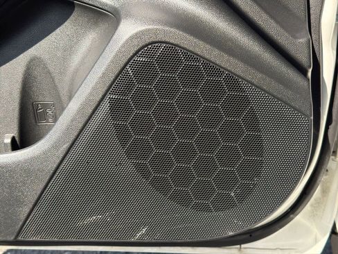 Certified 2024 Subaru Crosstrek 2.0i Premium image 22