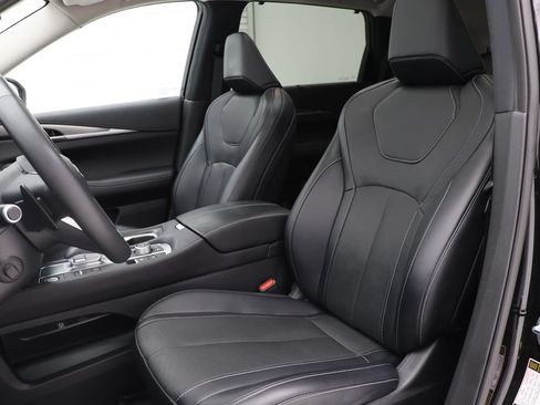 Used 2023 INFINITI QX60 Luxe w/ Vision Package AWD/4WD image 14
