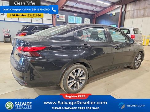 Used 2020 Nissan Versa SV FWD image 4