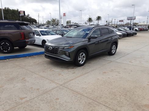 Used 2023 Hyundai Tucson SEL image 3