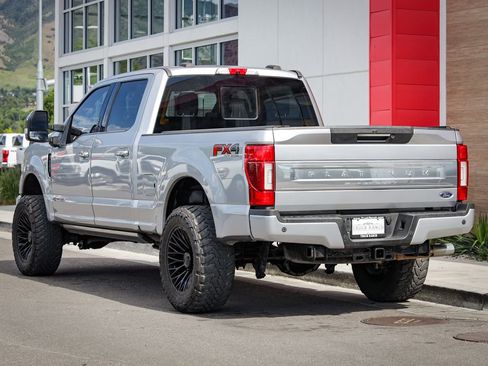 Used 2021 Ford F250 Platinum w/ FX4 Off-Road Package AWD/4WD image 7