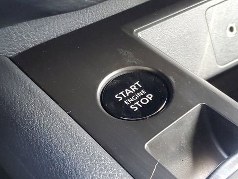 Certified 2025 Nissan Kicks S image 22