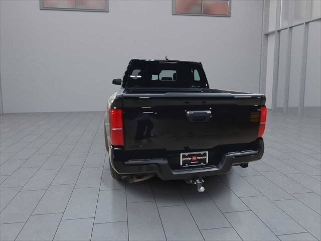 Certified 2025 Toyota Tacoma TRD Off-Road w/ TRD Off Road Upgrade Package AWD/4WD image 7