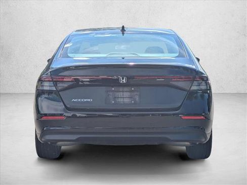 Used 2023 Honda Accord EX image 6