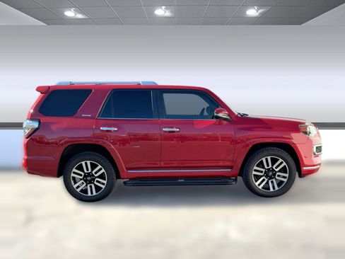 Used 2021 Toyota 4Runner Limited image 6