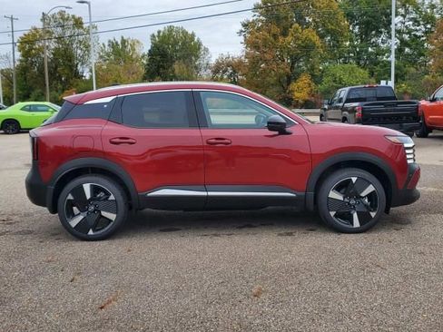 New 2026 Nissan Kicks SR w/ SR Premium Package image 6