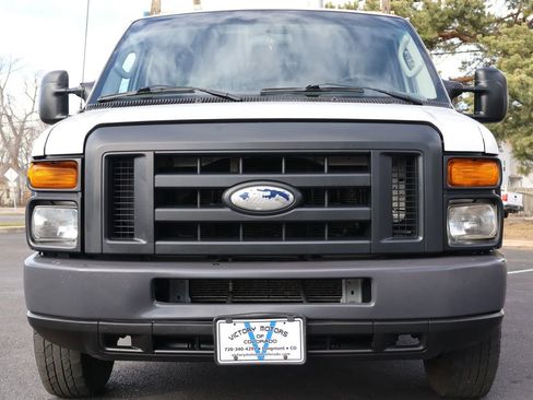 Used 2013 Ford E-250 and Econoline 250 image 13