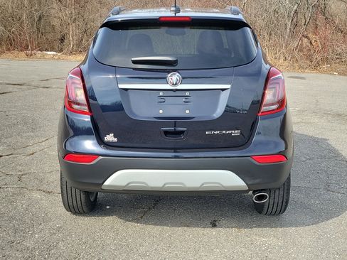 Certified 2022 Buick Encore Preferred w/ Safety Package image 6