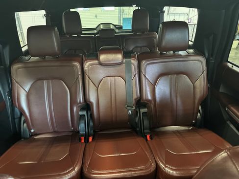 Used 2024 Ford Expedition Max Limited AWD/4WD image 25