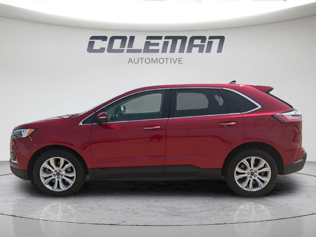 Used 2022 Ford Edge Titanium w/ Class II Trailer Tow Package AWD/4WD image 3