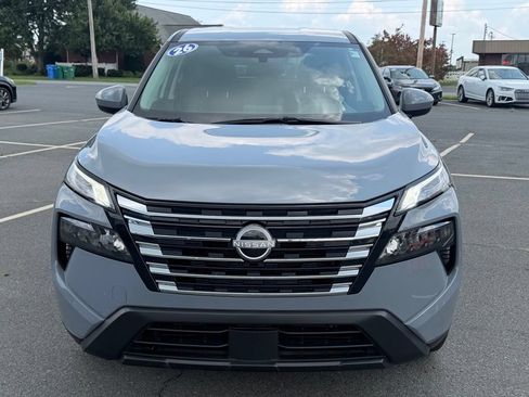 Used 2026 Nissan Rogue SV FWD image 10