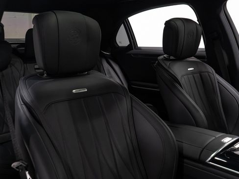 Used 2025 Mercedes-Benz S 63 AMG S image 54
