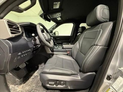 New 2026 Toyota Tundra SR5 image 12