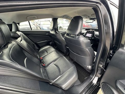 Used 2022 Toyota Prius LE image 16