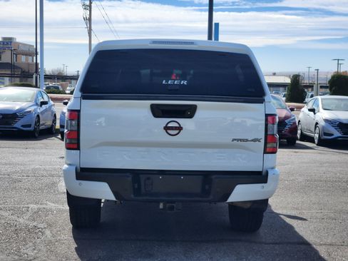 Used 2023 Nissan Frontier PRO-4X w/ Pro-4X Premium Package image 4