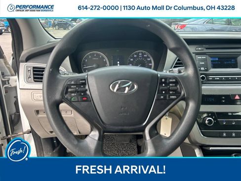 Used 2015 Hyundai Sonata SE FWD image 17