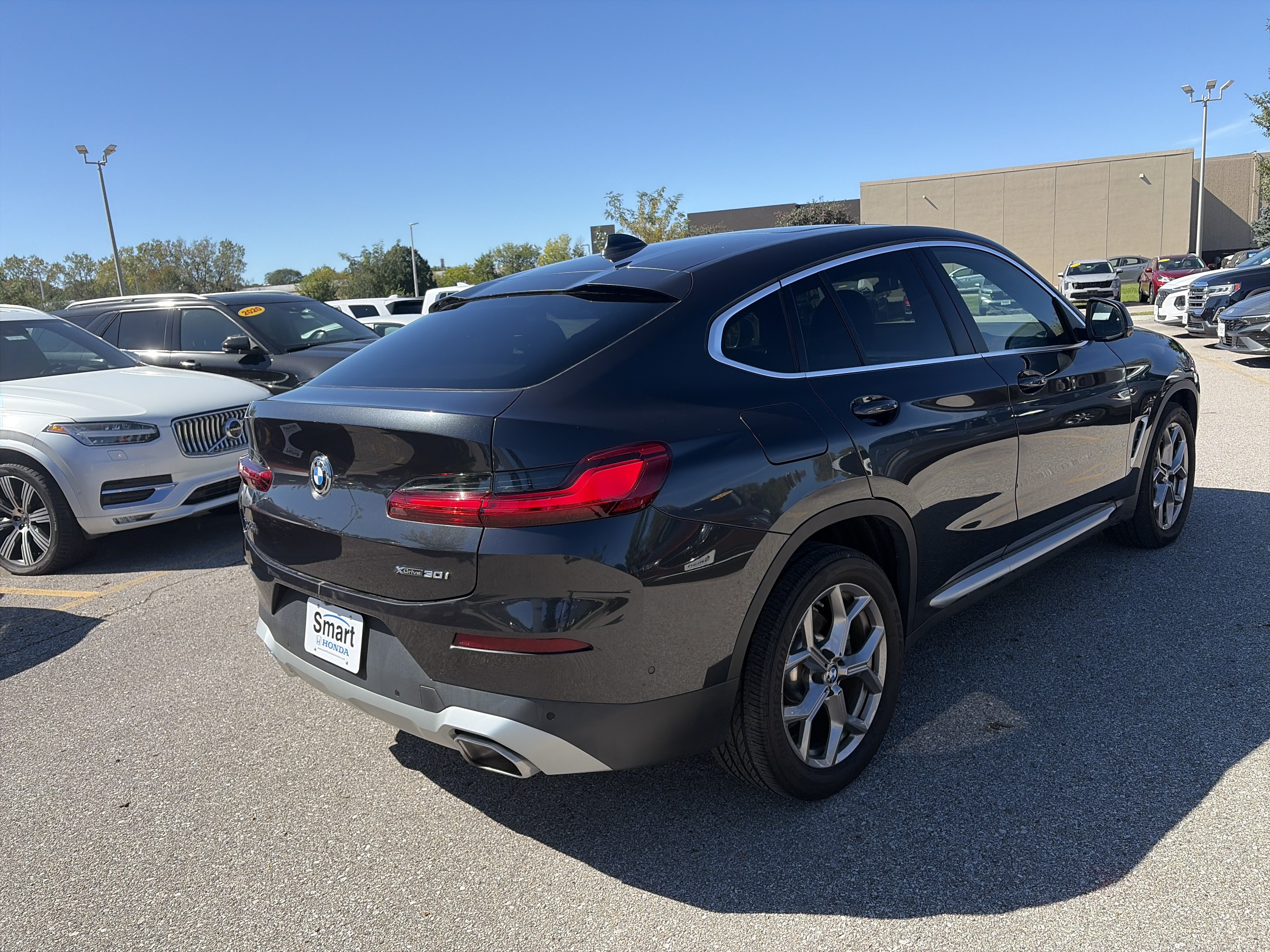 Used 2022 BMW X4 xDrive30i w/ Premium Package 2 AWD/4WD image 5