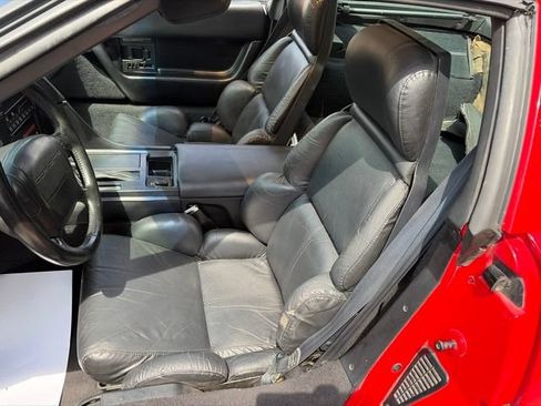 Used 1992 Chevrolet Corvette Coupe RWD image 8