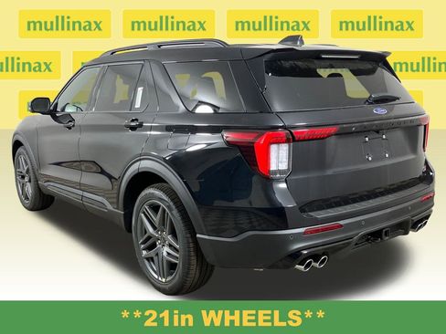 New 2026 Ford Explorer ST image 10