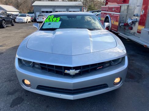 Used 2010 Chevrolet Camaro LT w/ RS Package RWD image 4