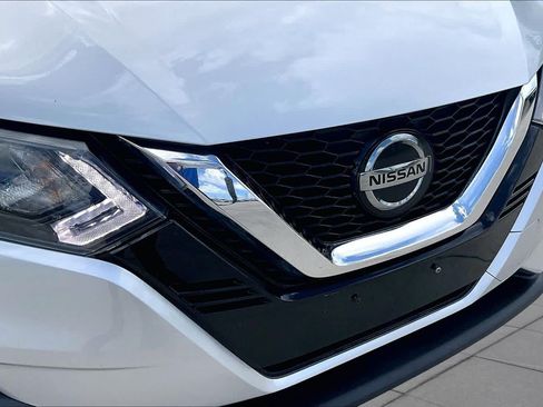 Used 2022 Nissan Rogue Sport SV FWD image 29
