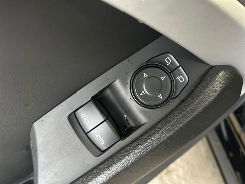 Used 2022 Chevrolet Camaro LT image 23