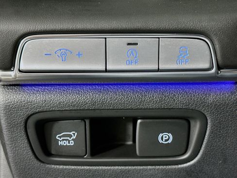 Used 2024 Genesis GV80 3.5T image 17