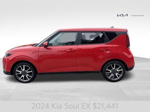Certified 2024 Kia Soul EX w/ Option Group 015 FWD image 5