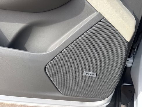 Used 2024 Cadillac XT6 Premium Luxury w/ Technology Package image 15