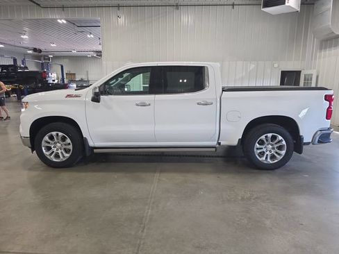 Used 2023 Chevrolet Silverado 1500 LTZ w/ LTZ Premium Package AWD/4WD image 5