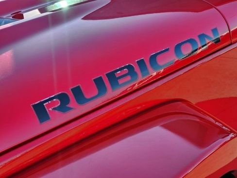 Used 2017 Jeep Wrangler Unlimited Rubicon image 8