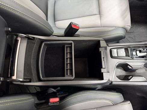 Used 2025 Subaru Ascent Onyx Edition image 28