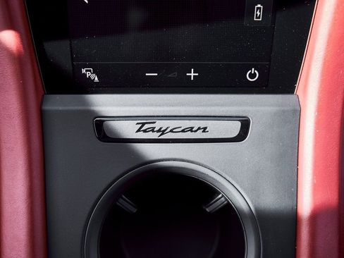 Used 2020 Porsche Taycan Turbo AWD/4WD image 65