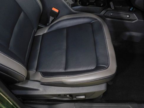 Used 2025 Ford Bronco Outer Banks AWD/4WD image 77
