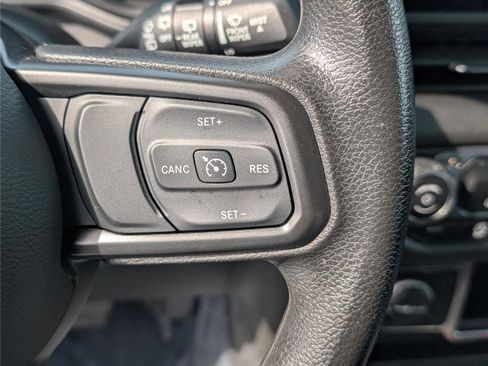 Used 2024 Jeep Wrangler Sport image 21