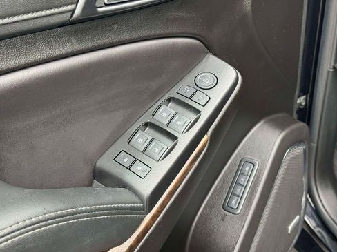 Used 2020 Chevrolet Tahoe LT AWD/4WD image 19