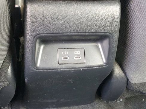 Used 2024 Toyota Corolla LE image 12