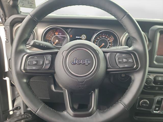 Certified 2021 Jeep Wrangler Sport AWD/4WD image 13